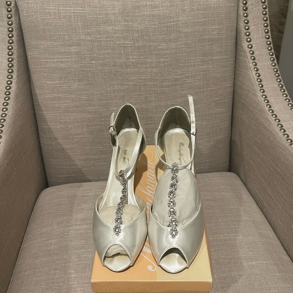 MichaelAngelo David’s Bridal